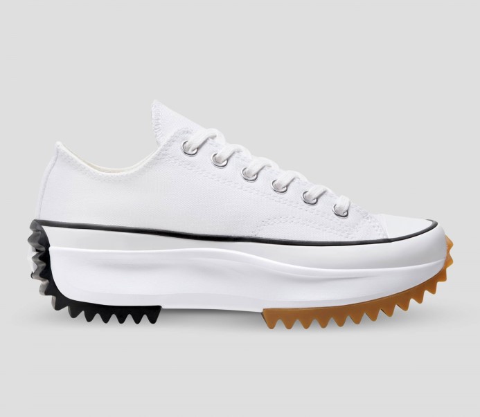White/black/gum Run Star Hike Canvas Low Top Converse