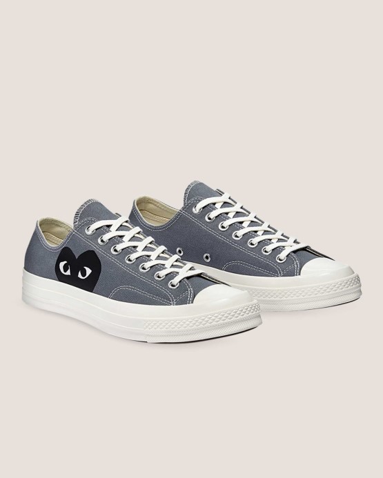 Oceľovo Sivá/egret/čierna Converse X Skľučovadlo Comme Des Garcons 70 Play Low Top