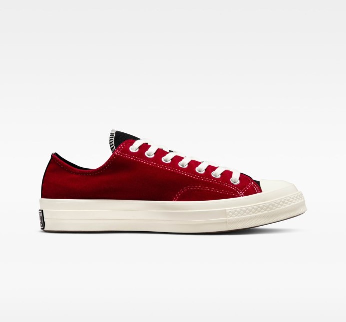 Skľučovadlo 70 Za Retro Zamatový Nízky Vrch Converse Black/red/egret