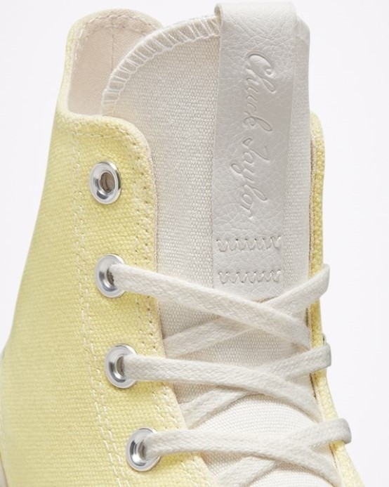 Soft Sunshine/black/egret Run Star Legacy Cx High Top Converse