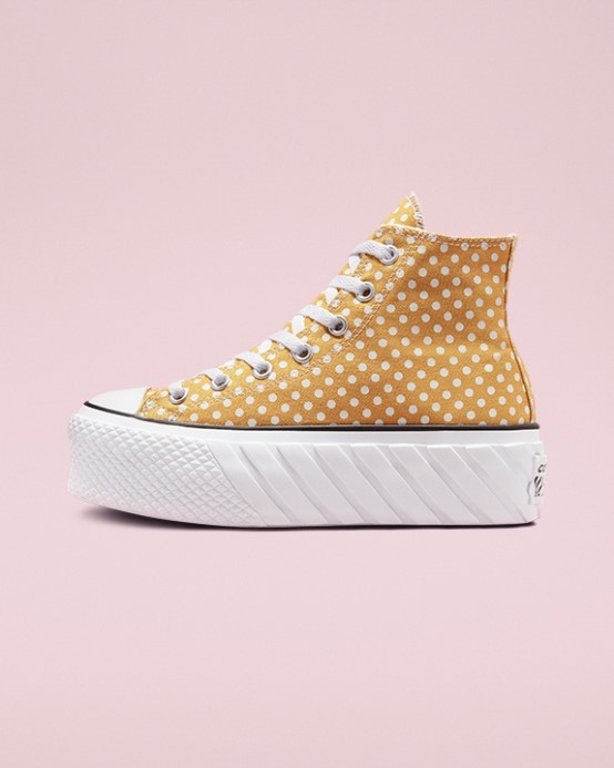 Chuck Taylor All Star Lift 2x Bodkovaný Vysoký Top Goldtone/biela/čierna Converse