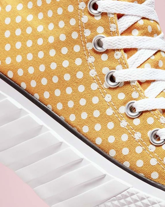 Chuck Taylor All Star Lift 2x Bodkovaný Vysoký Top Goldtone/biela/čierna Converse
