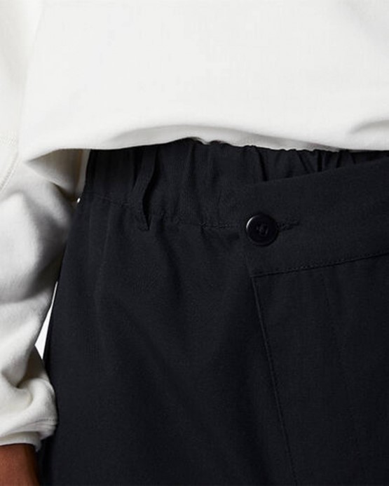 Tvary Trojuholník Predné Chino Converse čierne