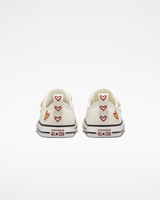 Converse Chuck Taylor All Star Valentines Day 2v Batoľa Nízky Top Vintage White/back Alley Brick