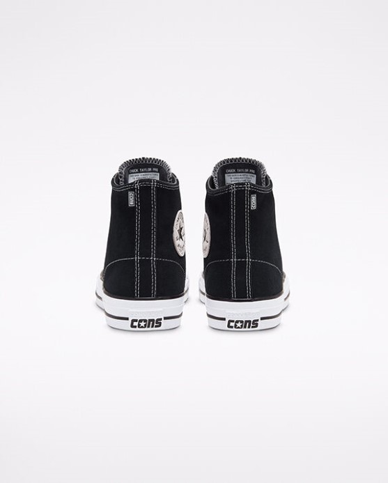 Nevýhody Chuck Taylor All Star Pro Semišové čierno/biele Converse