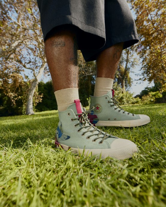 Pouličný šalvia/ovsené Mlieko Chuck Taylor All Star Black Joy Converse
