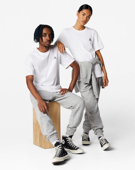 Converse Go-to Vyšívaná Hviezda Chevron štandardné Tričko Biele