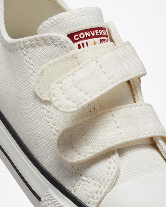 Vintage Biele Converse Chuck Taylor All Star Easy-on Hearts