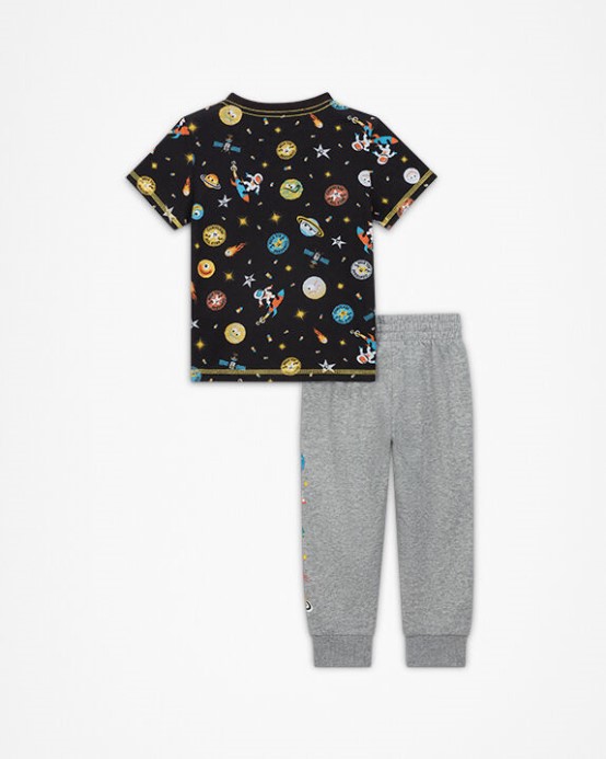 Súprava Converse Tmavosivé Tričko Space Cruisers + Jogger
